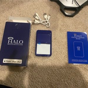 Hallo pocket power charger for iPhone or android. Brand new never used